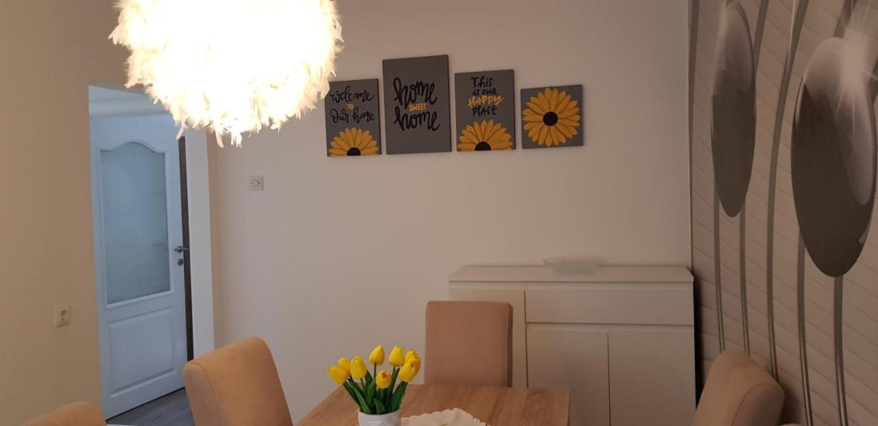 Apartment Jenny In Sarajevo City Center מראה חיצוני תמונה